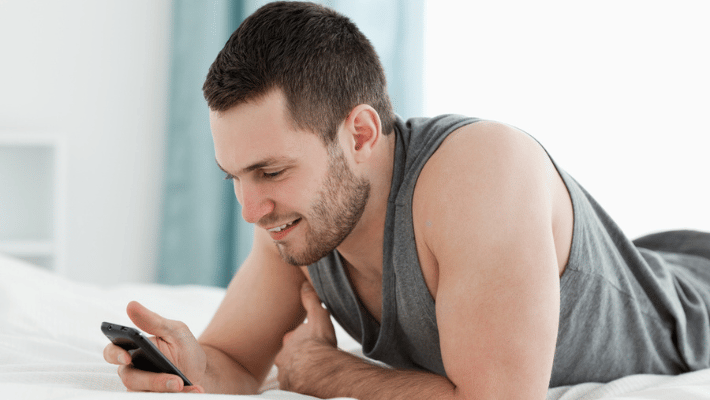 8 Signs a Guy is Playing Mind Games and How to Stop Them